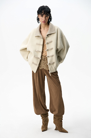 Бомбер из шерсти с китайской застежкой