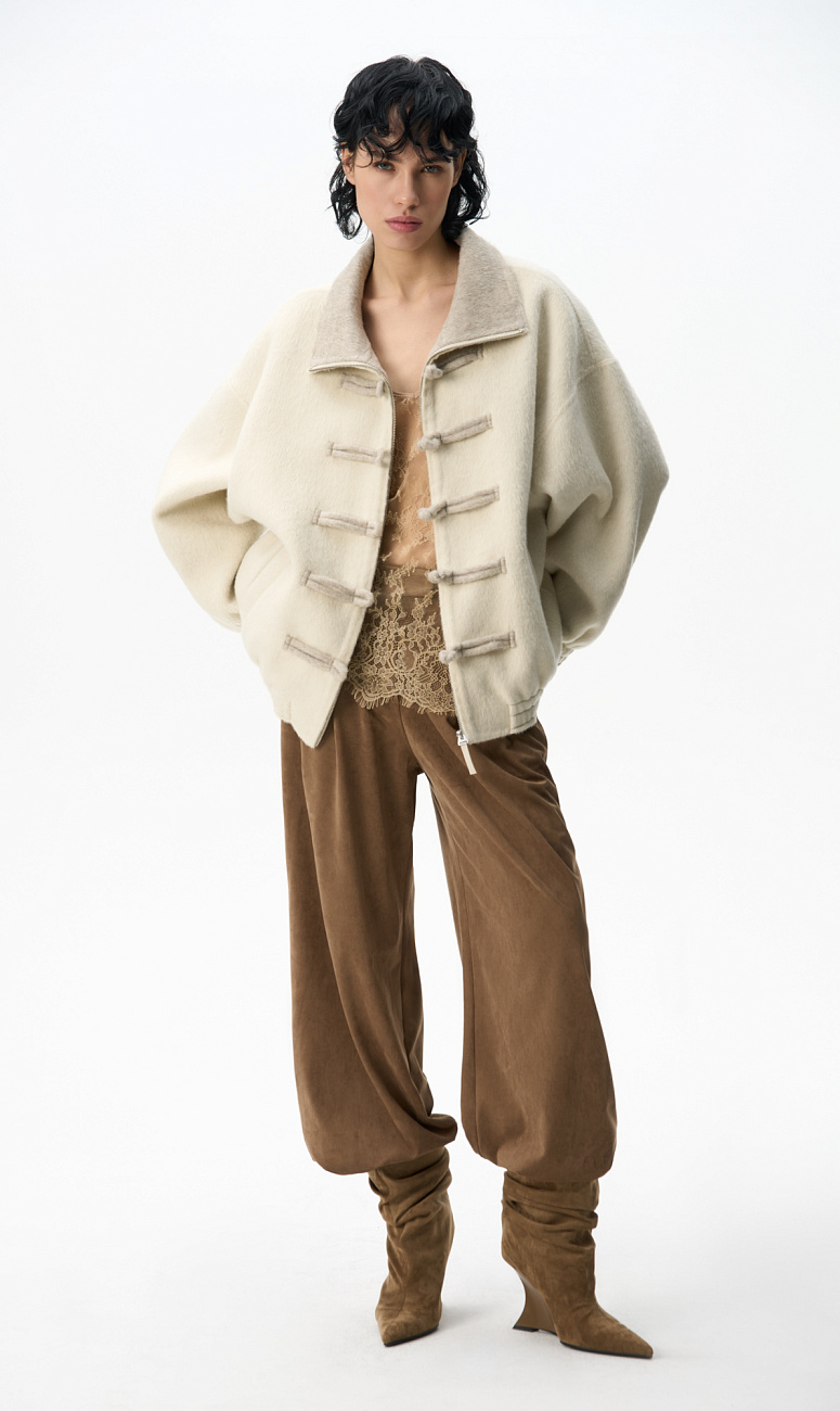 BRUSNIKA. Образ 38 из коллекции springcollection