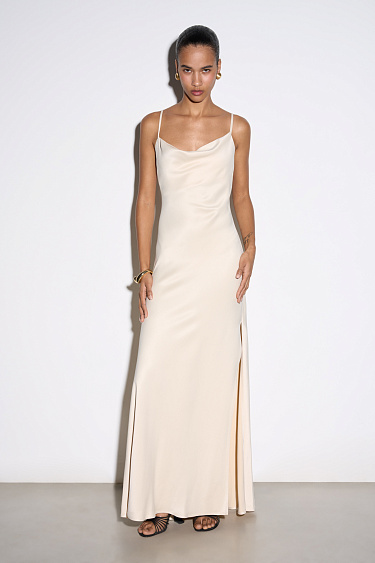 Атласное платье-комбинация