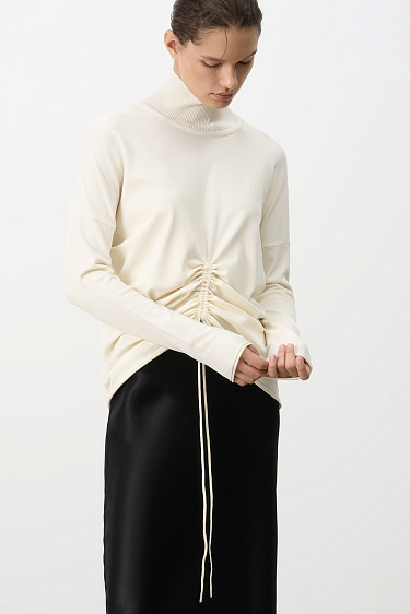 Водолазка с кулиской по центру