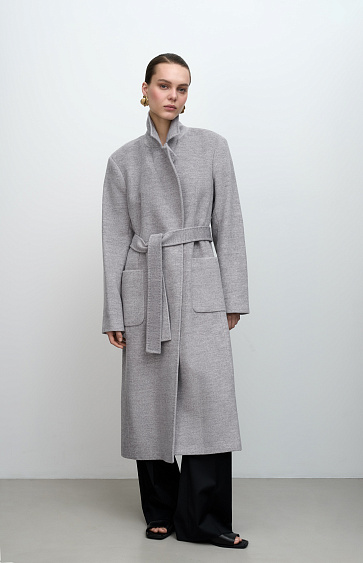 Пальто на запах из шерсти