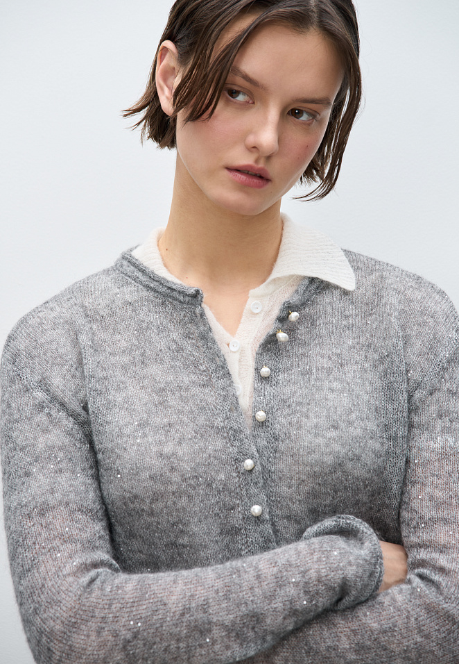 Трикотажный лонгслив из кидмохера с пайетками