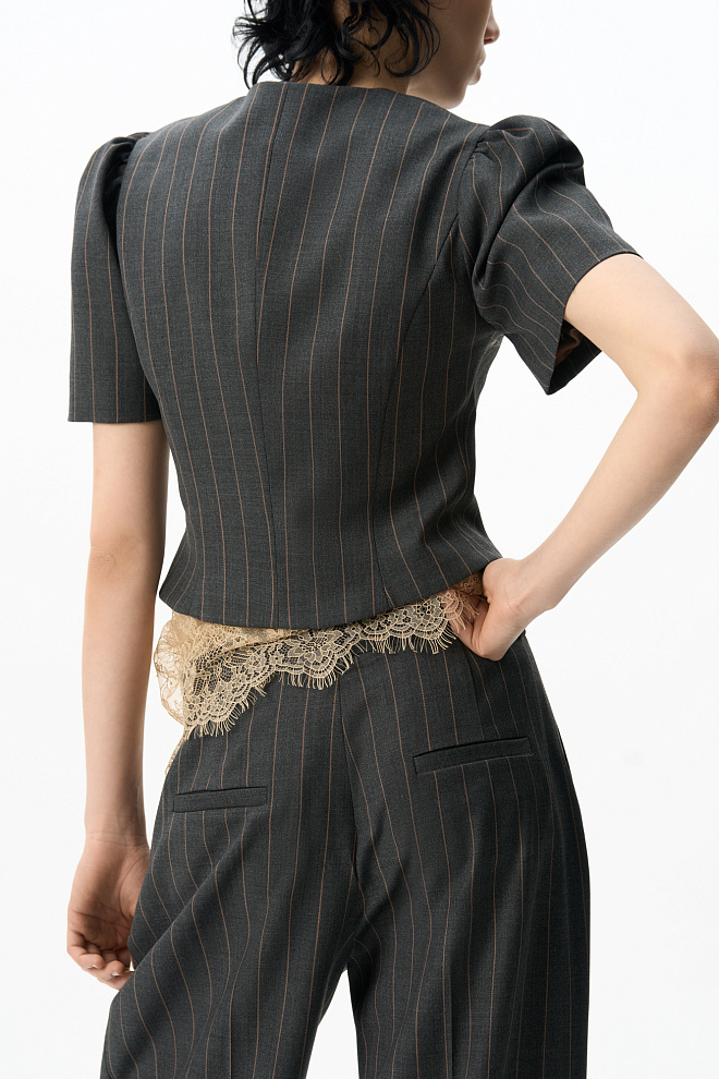 Брюки в полоску