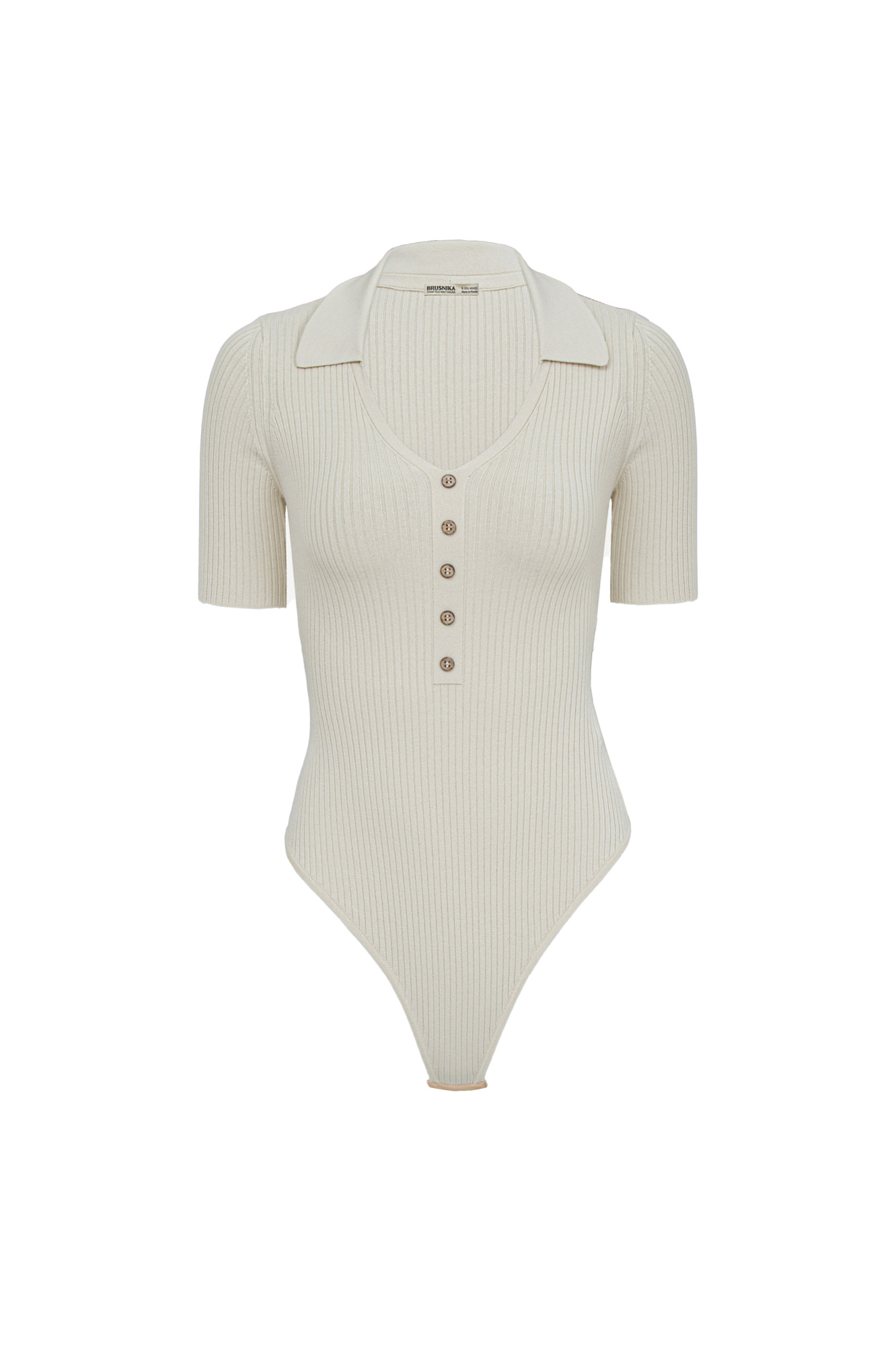 Трикотажное боди из вискозы в рубчик. Модель V-образный вырезом горловины, отложным воротником и коротким рукавом. Изделие декорировано небольшими пуговицами. Застежка на бельевые крючки.