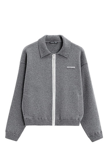 Трикотажный бомбер на молнии