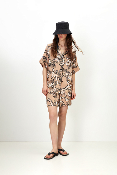 Атласный костюм из 100% вискозы