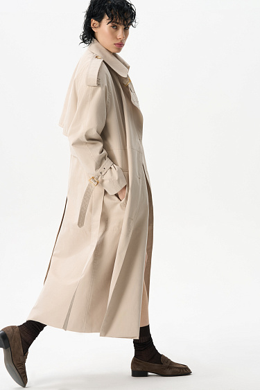 Тренч с подплечниками