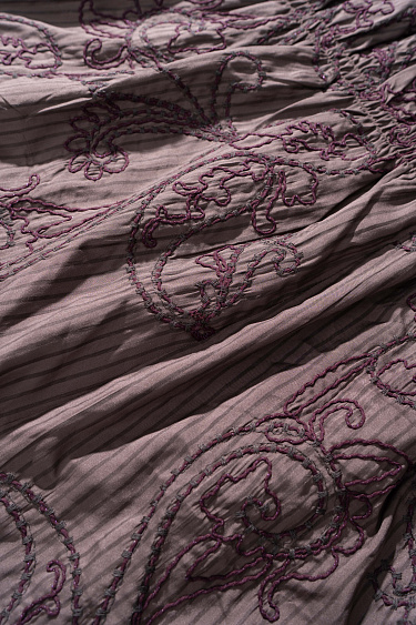 Сарафан на тонких бретелях