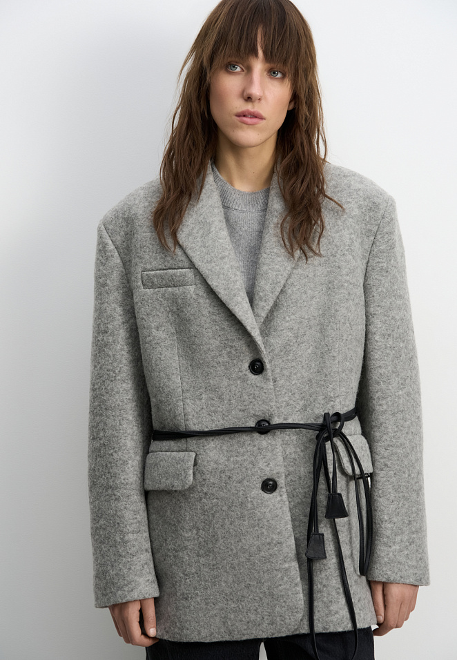 Жакет-пальто с поясом из экокожи