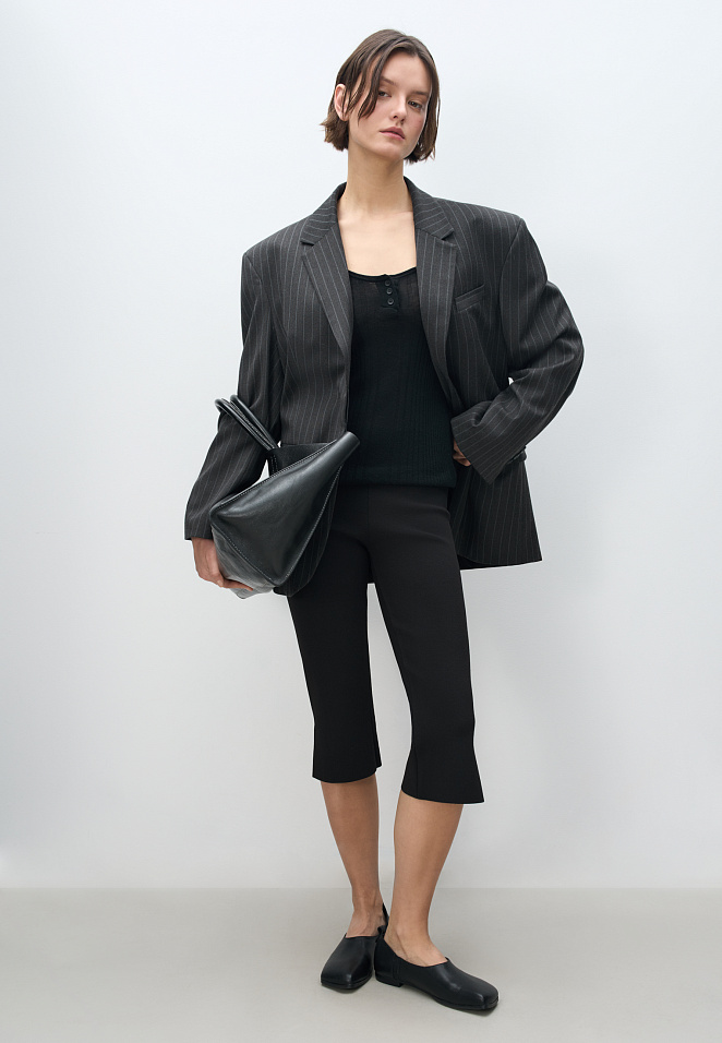 Жакет с застежкой на скрытые пуговицы