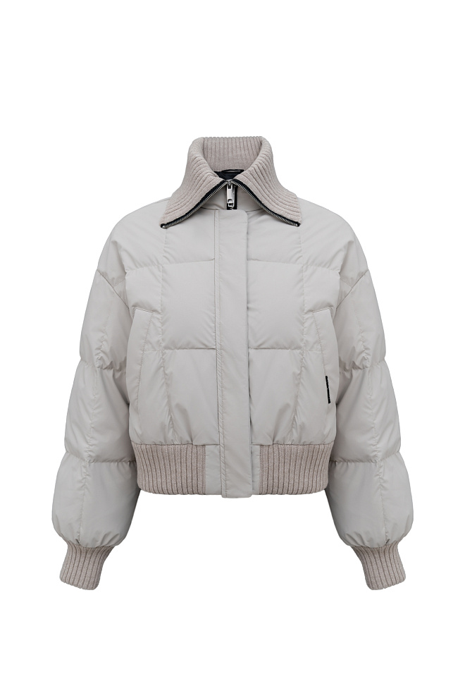 Бомбер с трикотажным воротником