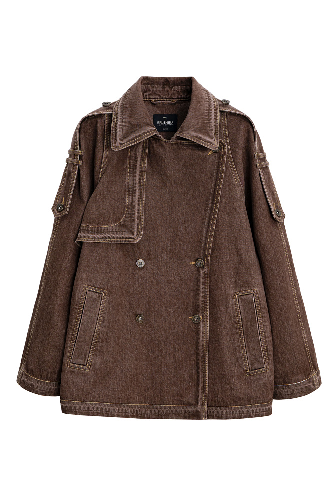 Джинсовый тренч с кокеткой и патами