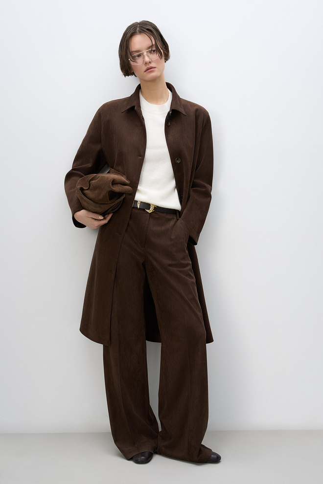 Прямые брюки под замшу