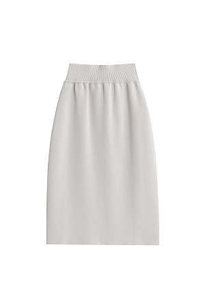 бежевый Трикотажная юбка длины миди из вискозы. Модель по фигуре с эластичным поясом на резинке и невысоким разрезом сзади. 