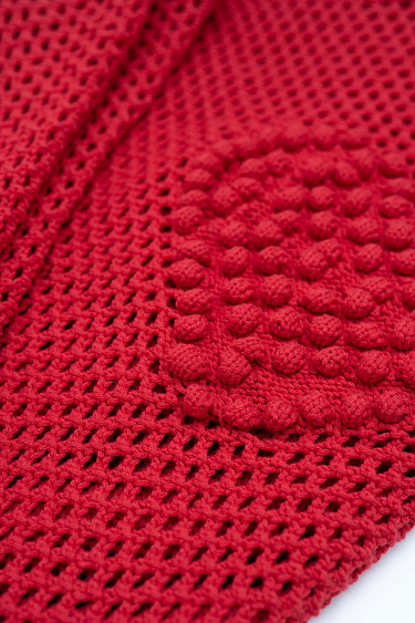 Джемпер с объемным орнаментом 