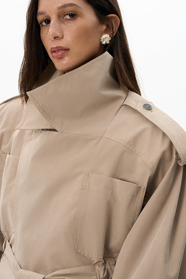 Объемный тренч