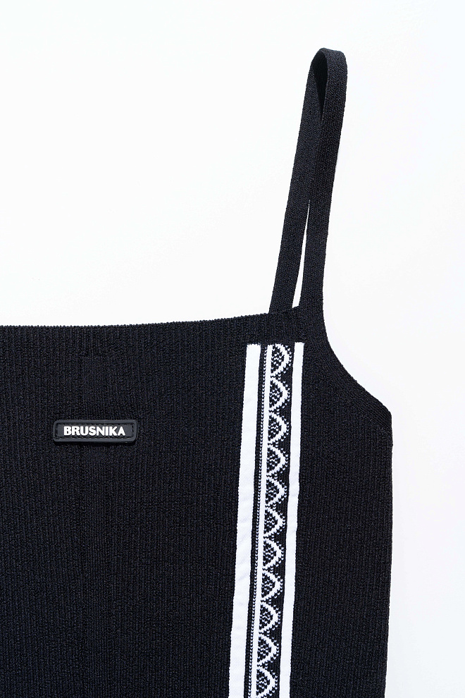 Топ с лампасами и кружевом