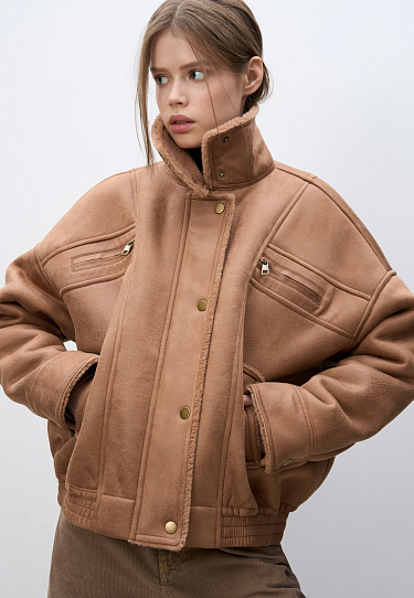 Шерстяной бомбер с воротником-стойкой