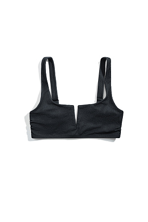 черный Лиф купальника с широкими бретелями и квадратным вырезом. Вырез декорирован V-образным углублением.