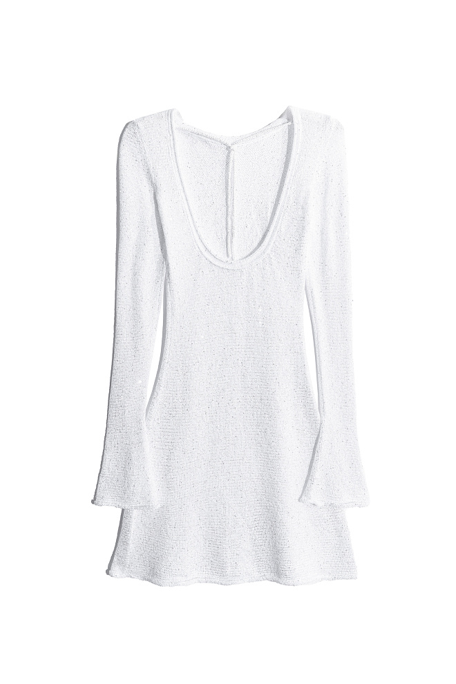 Платье мини с пайетками и открытой спиной