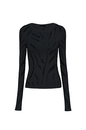 черный Трикотажный джемпер из 100% хлопка. Длинные расклешенные рукава, круглый вырез в рубчик. Модель фактурной вязки с протяжками.