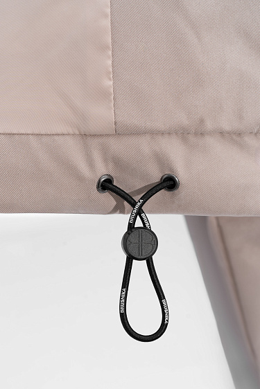 Пуховик с двойной отстрочкой 