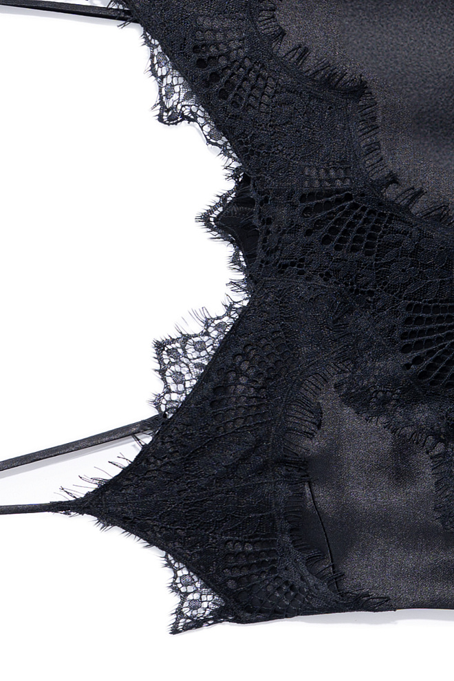 Платье-комбинация с кружевом