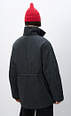 Парка на синтепоне. Модель свободного силуэта с регулируемой кулиской на талии, большими накладными карманами с клапанами, со спущенной линией плеч и воротником-стойкой. В комплекте к куртке идет дополнительный объемный воротник и капюшон. Застежка на молнию. Изделие выполнено на подкладке.