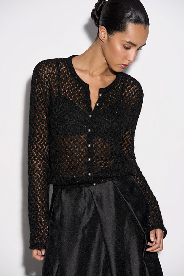 Ажурный кардиган с пайетками